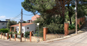 cantonada abril 22